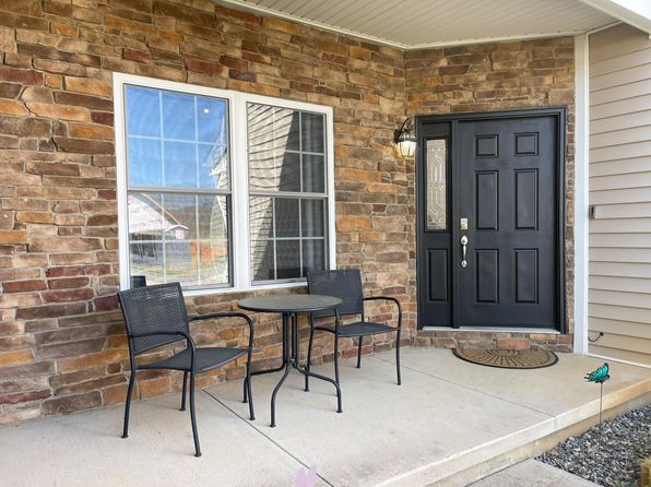 295 Vista Links Dr, Buena Vista, VA 24416