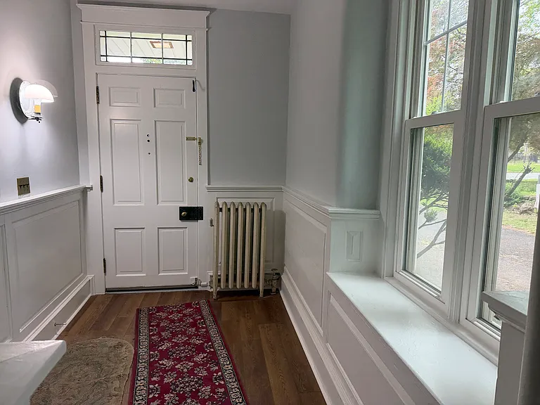1541 W Main St #2 — Photo 4