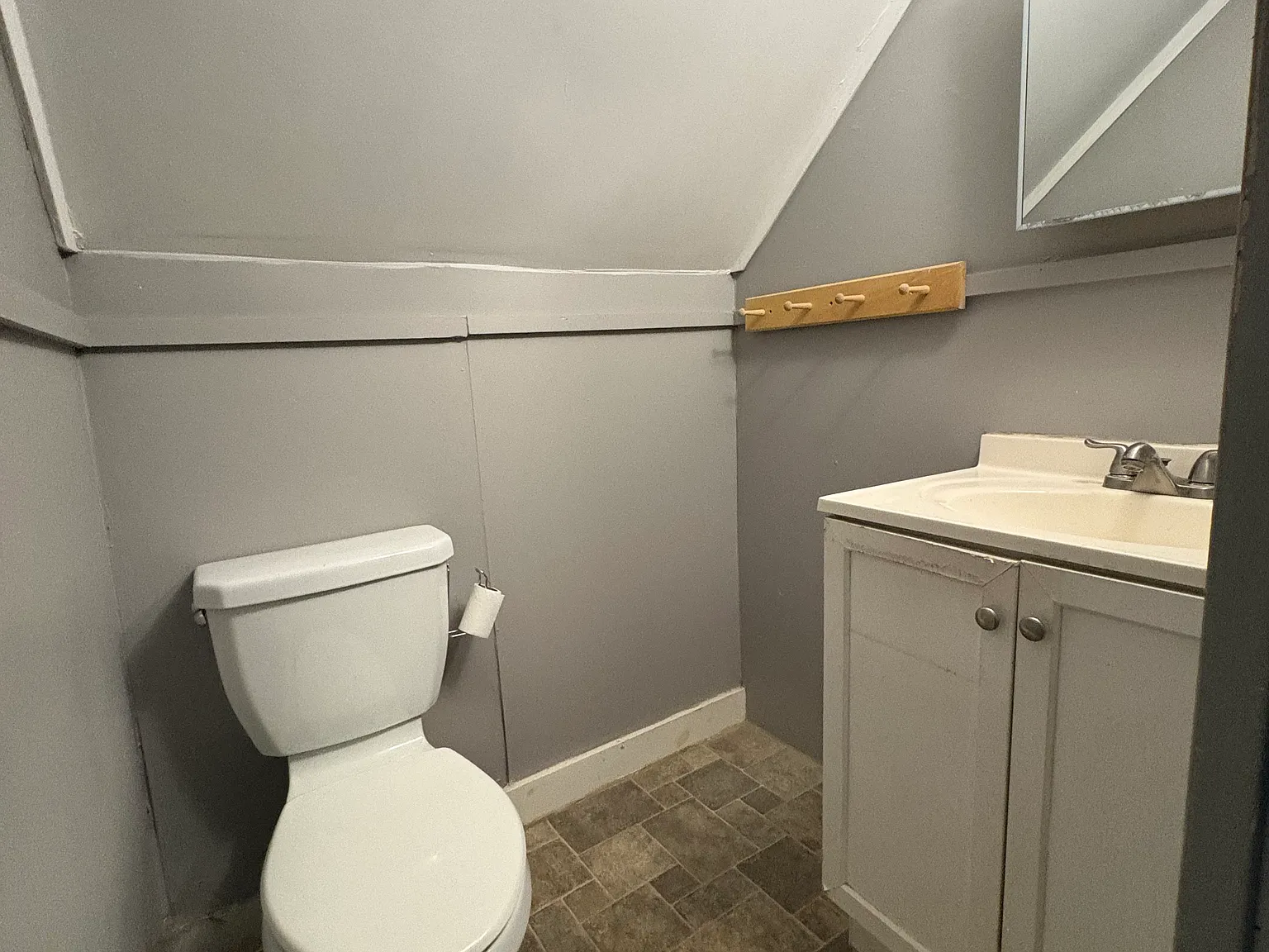 1 bed, $1,000 — Photo 4