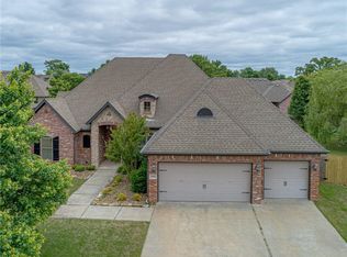 4205 SW Buckeye St, Bentonville, AR 72712