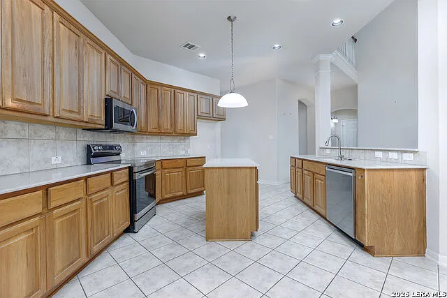 18803 Millhollow — Photo 17