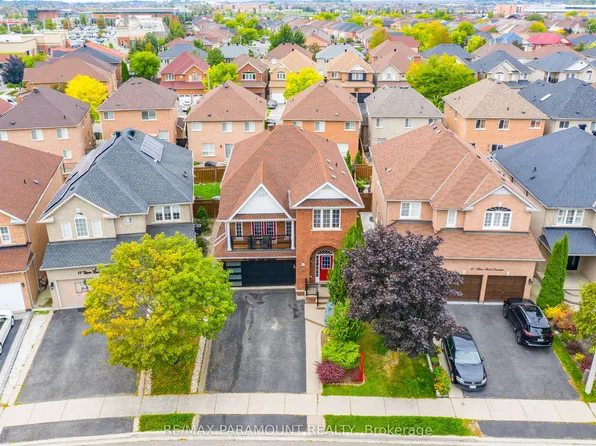 19 River Rock Cres, Brampton, ON L7A 2V2