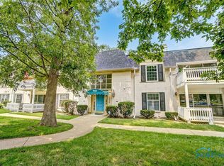 1920 Queenswood Dr #U, Findlay, OH 45840
