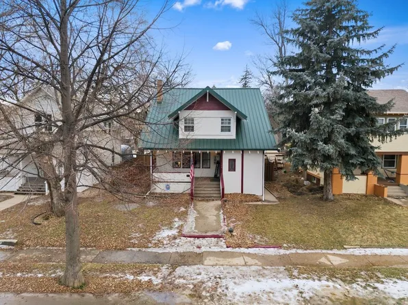 106 9th St SE, Minot, ND 58701