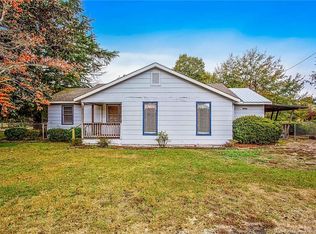 1261 Lake Avenue Ext, Spring Lake, NC 28390
