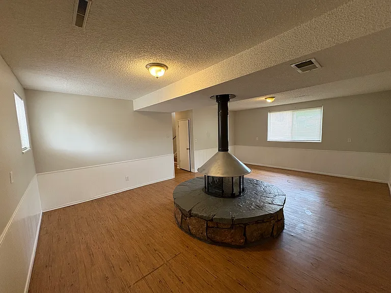1005 Harmon Pl #1005 — Photo 13