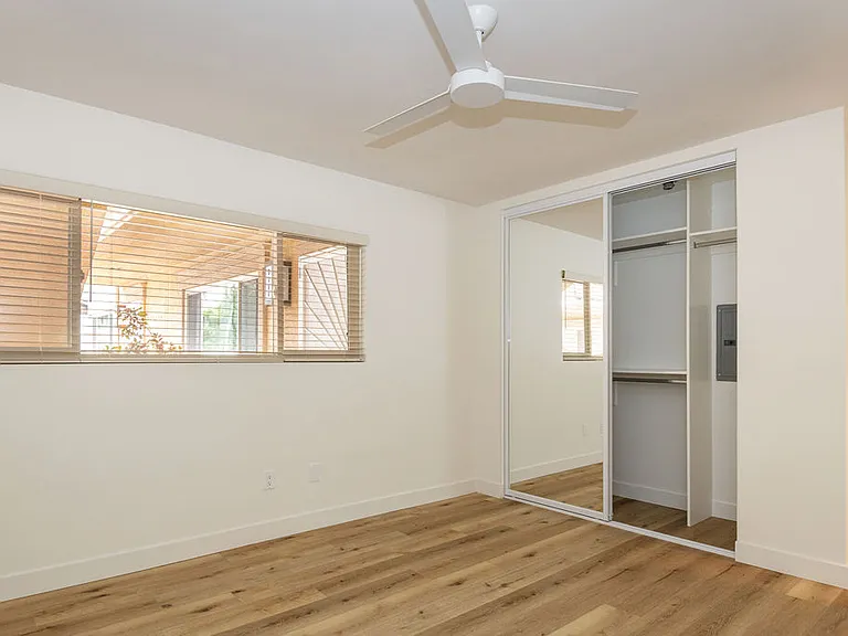5252-5274 La Jolla Mesa Dr #5254 — Photo 13