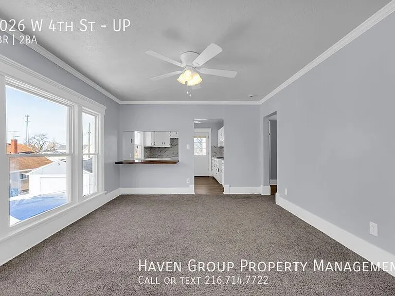 1026 W 4th St #UP — Photo 3