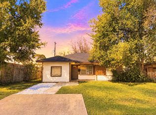 5313 Bataan Rd, Houston, TX 77033