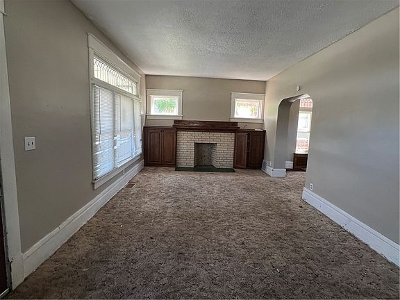 4th image of 334 Sherman Ave