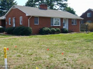 1809 Bragg Rd, Fredericksburg, VA 22407