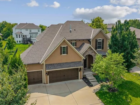 10841 S Hastings St, Olathe, KS 66061