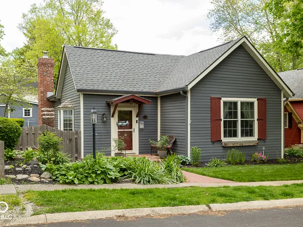 440 Linden St, Zionsville, IN 46077