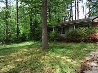 5227 Lansdowne Pl, Raleigh, NC 27609