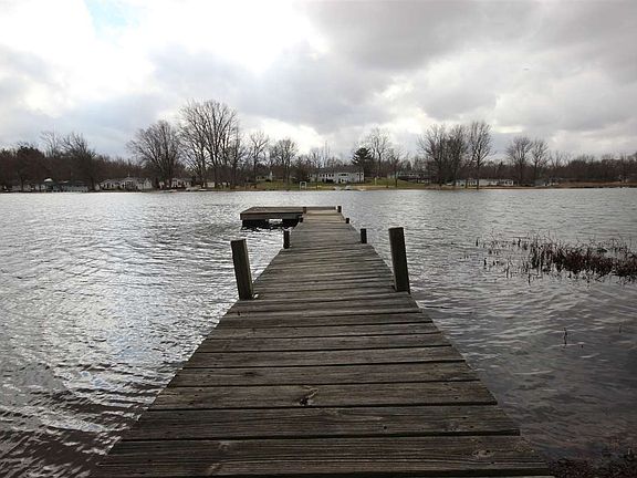 2nd image of 3157 W Northshore Dr