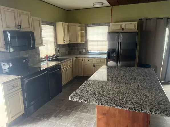 599 New Rd APT C, Southampton, PA 18966