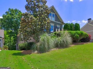 318 Highcrest Dr, Acworth, GA 30101