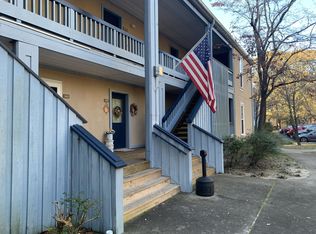 1402 Harbourside Dr, New Bern, NC 28560