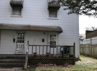 106 N 9th St #B, Morehead City, NC 28557