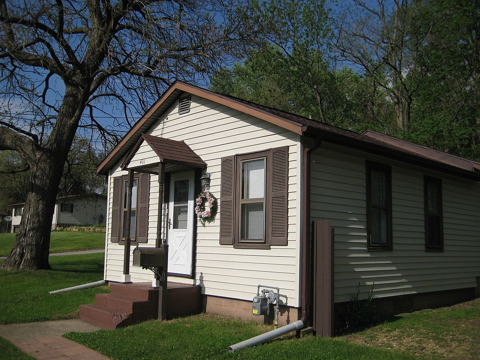 2nd image of 401 4th St