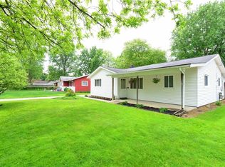 357 Hemlock Dr, Berea, OH 44017