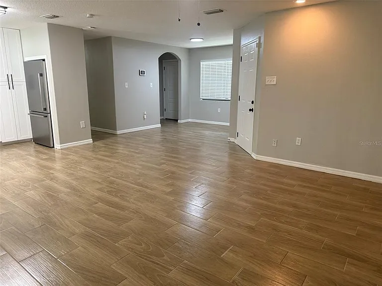 1008 N Bracewell Dr — Photo 13