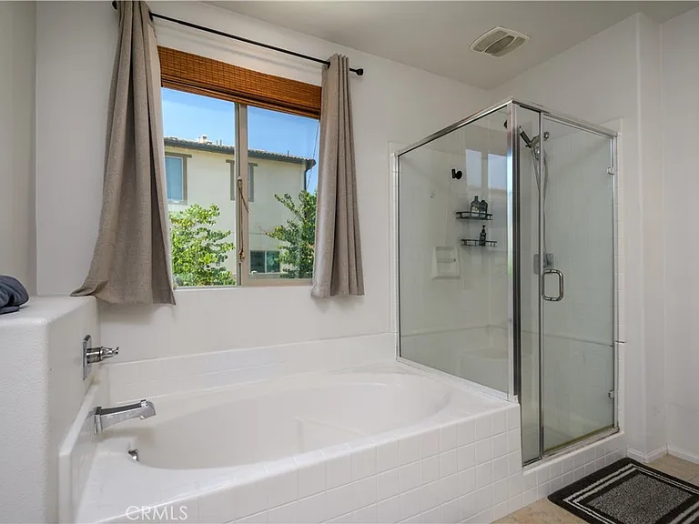 2878 Menorca Cir — Photo 18