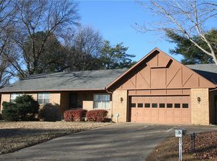1200 S Tru Ln, Rogers, AR 72756
