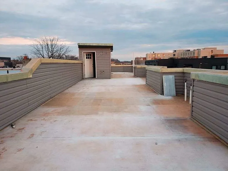 622 N 35th St #4 — Photo 10