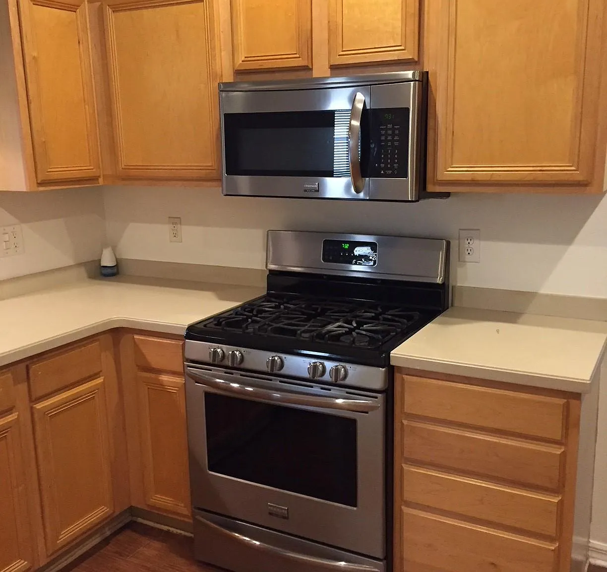 4 bed, 1828 sqft, $2,250 — Photo 3