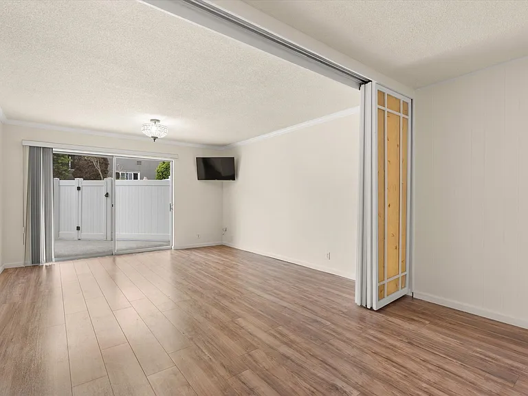 1200 E Ocean Blvd #57 — Photo 14