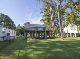 205 Hickory Point Dr, Aurora, NC 27806