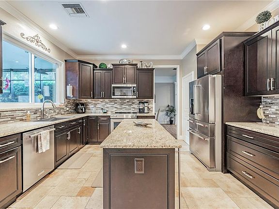 4th image of 4344 Ellinwood Blvd