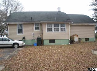 59 18th Ave NW, Hickory, NC 28601