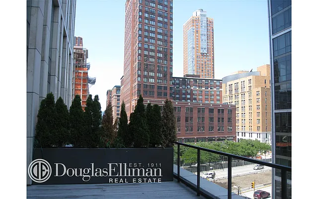 Rented by Douglas Elliman | media 66