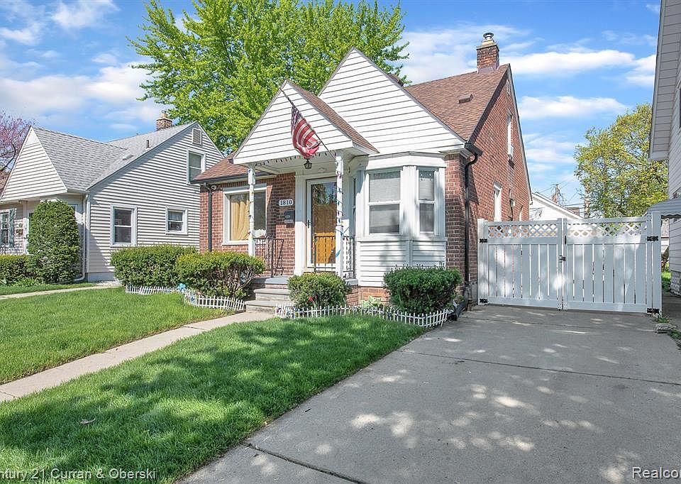 1810 N Mildred St, Dearborn, MI 48128 MLS 20230036628 Zillow