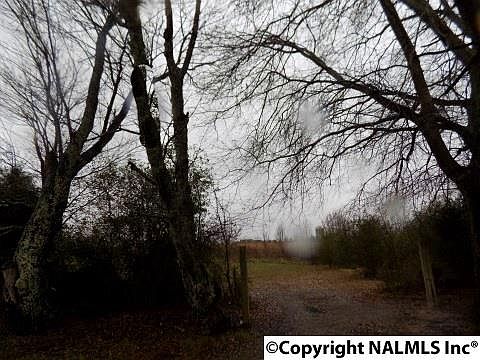 2nd image of 1490 Charity Ln