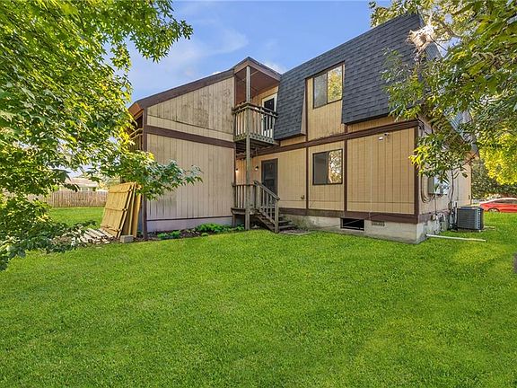 4th image of 620 Celey St