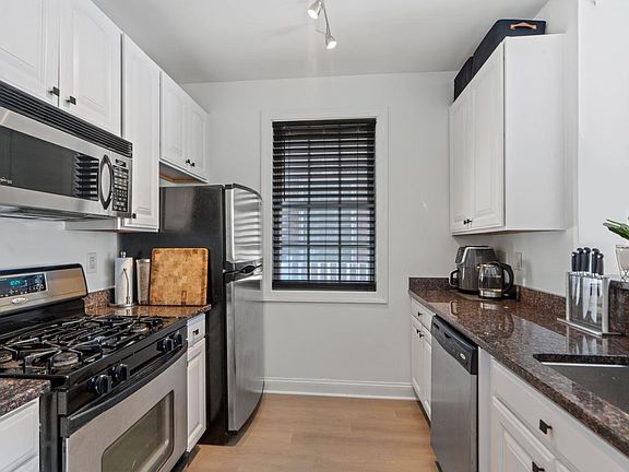 3rd image of 7706 Marine Rd APT 122