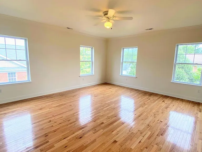 95 Central Ave — Photo 10