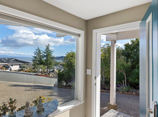 201 Via La Paz, Greenbrae, CA 94904