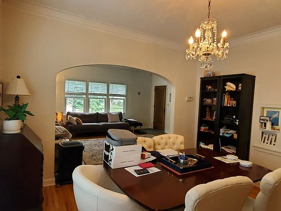 5th image of 4308 Beard Ave S #1