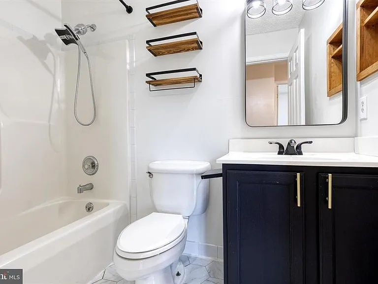 1577 Loring Ct — Photo 25