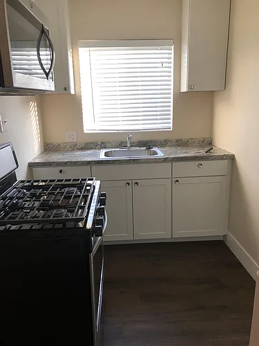 1817 V St #A Photo 1 1817 V St #A Photo 1