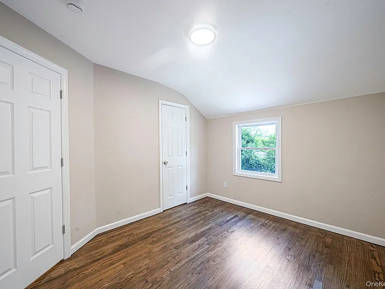 610 Americus Ave — Photo 28