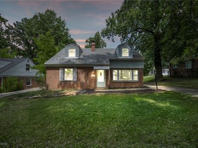 1009 Renfield Rd, Cleveland Heights, OH, 44121