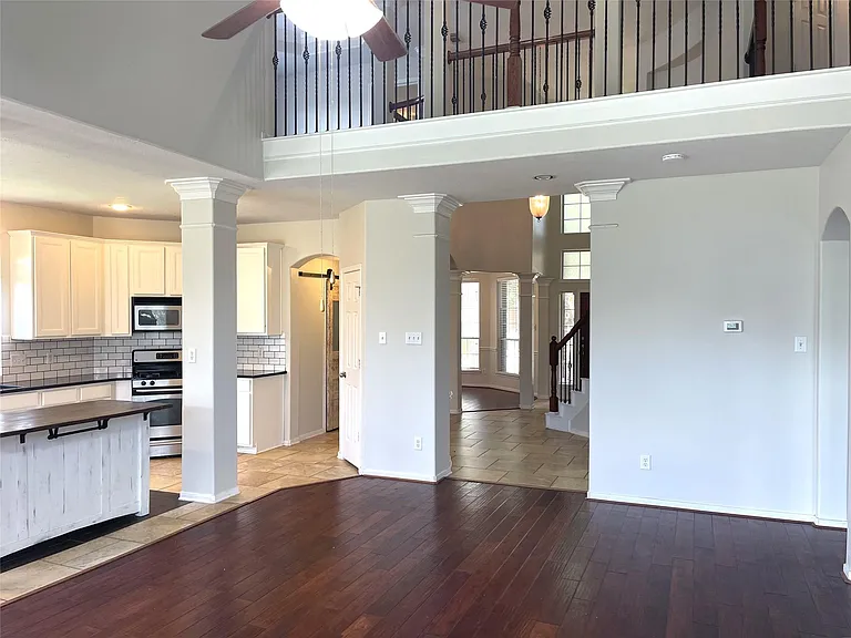 6411 Virginia Fields Dr — Photo 8