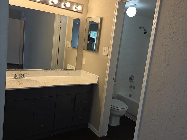 7200 T C Jester Blvd #1401 — Photo 14