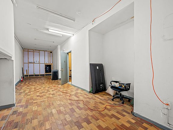 5th image of 378 Central Ave #6