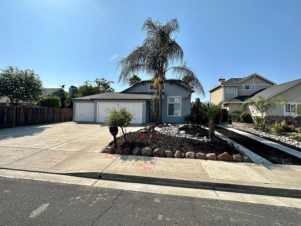 1st image of 33 Mondavi Ct